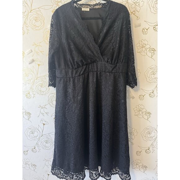 Kiyonna Dress New Size 2x Black Lace VNeck Stretch Lined Cocktail Formal 057 - Picture 2 of 8